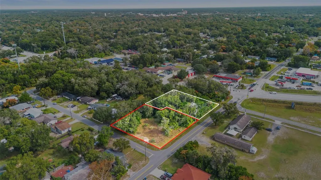 905 W Beresford Avenue Deland FL 32720