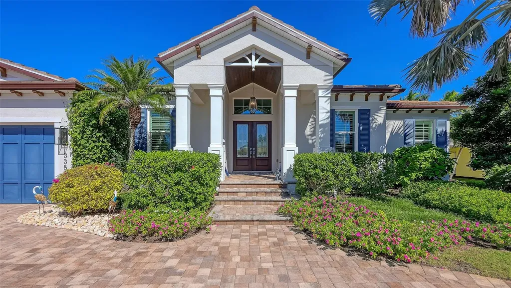 335 Bob White Way Sarasota FL 34236