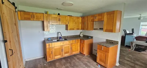 37332 State Road 54 Zephyrhills FL 33542