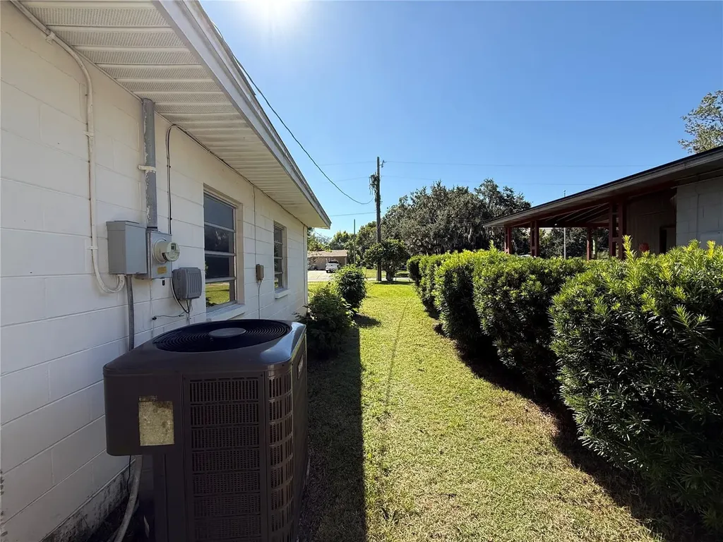 2200 Butler Street Leesburg FL 34748