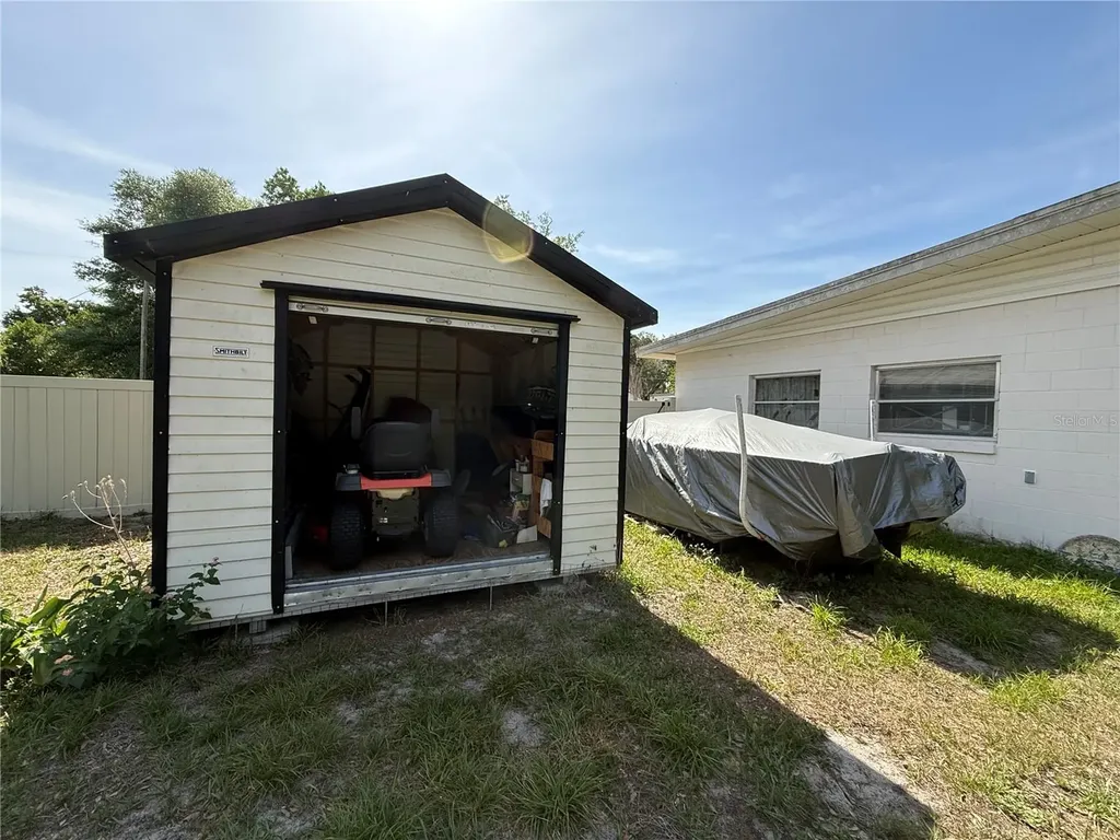 2200 Butler Street Leesburg FL 34748