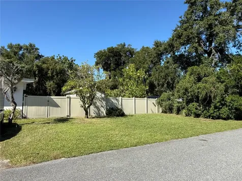 2200 Butler Street Leesburg FL 34748