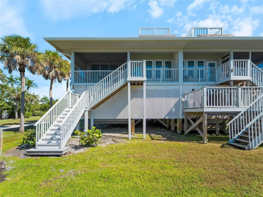 7104 Palm Island Drive Placida FL 33946