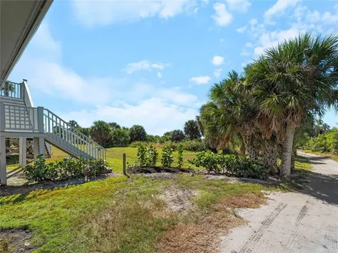 7104 Palm Island Drive Placida FL 33946