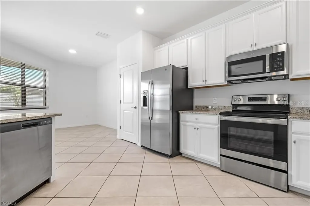 3296 Altimira Drive Fort Myers FL 33905