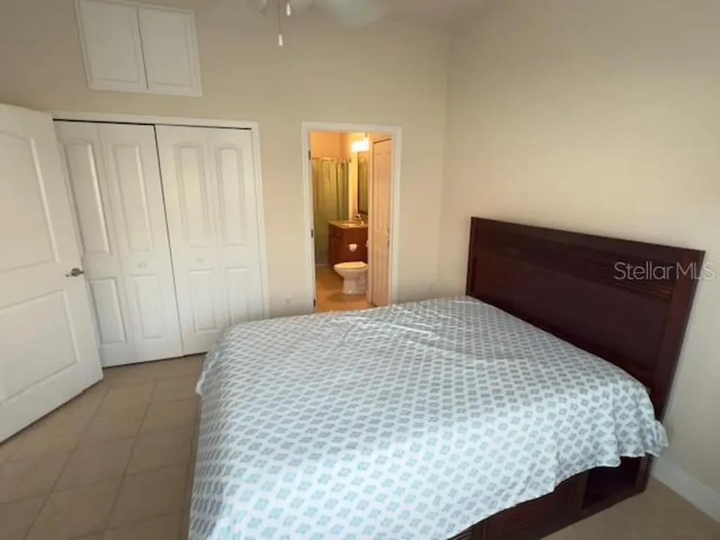 1083 David Walker Drive Tavares FL 32778