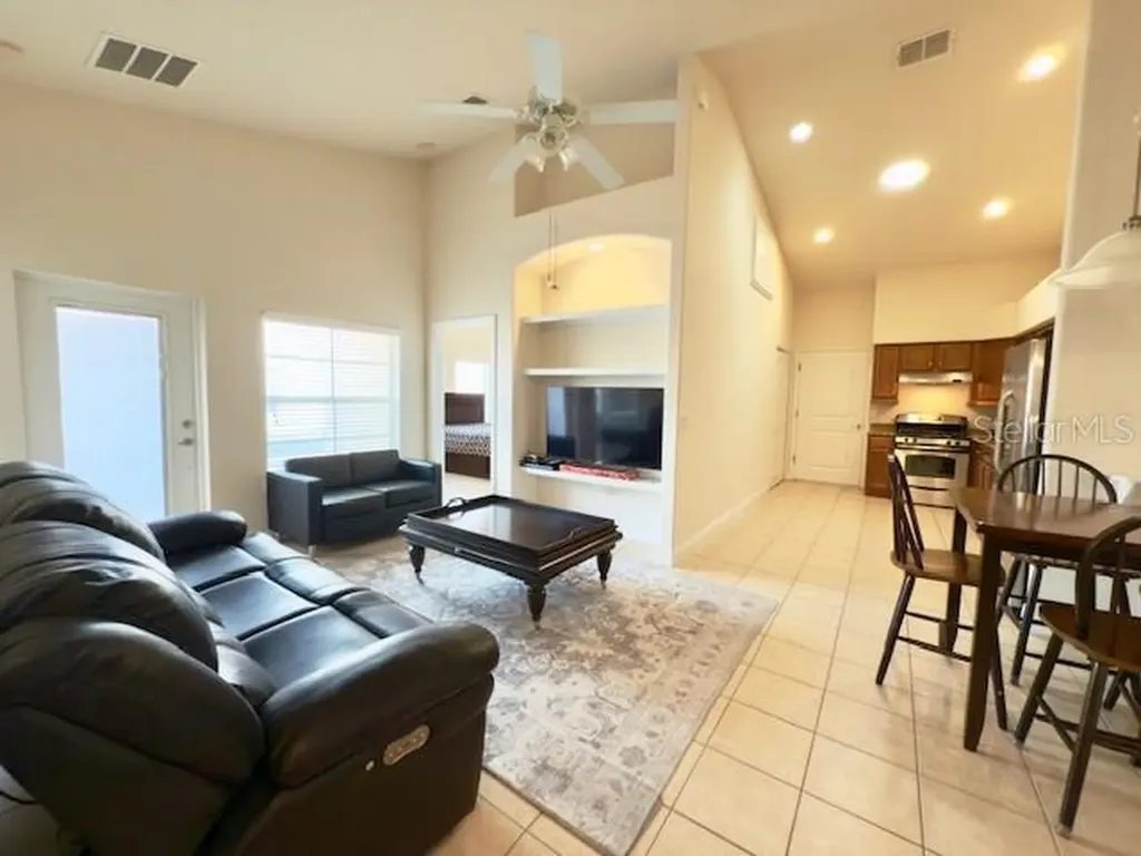 1083 David Walker Drive Tavares FL 32778