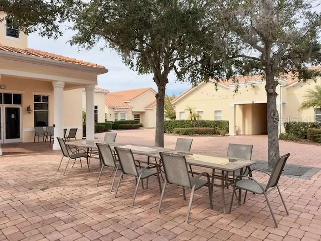 1083 David Walker Drive Tavares FL 32778