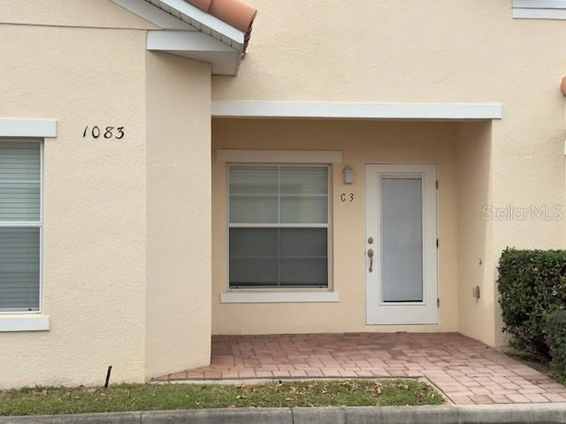 1083 David Walker Drive Tavares FL 32778