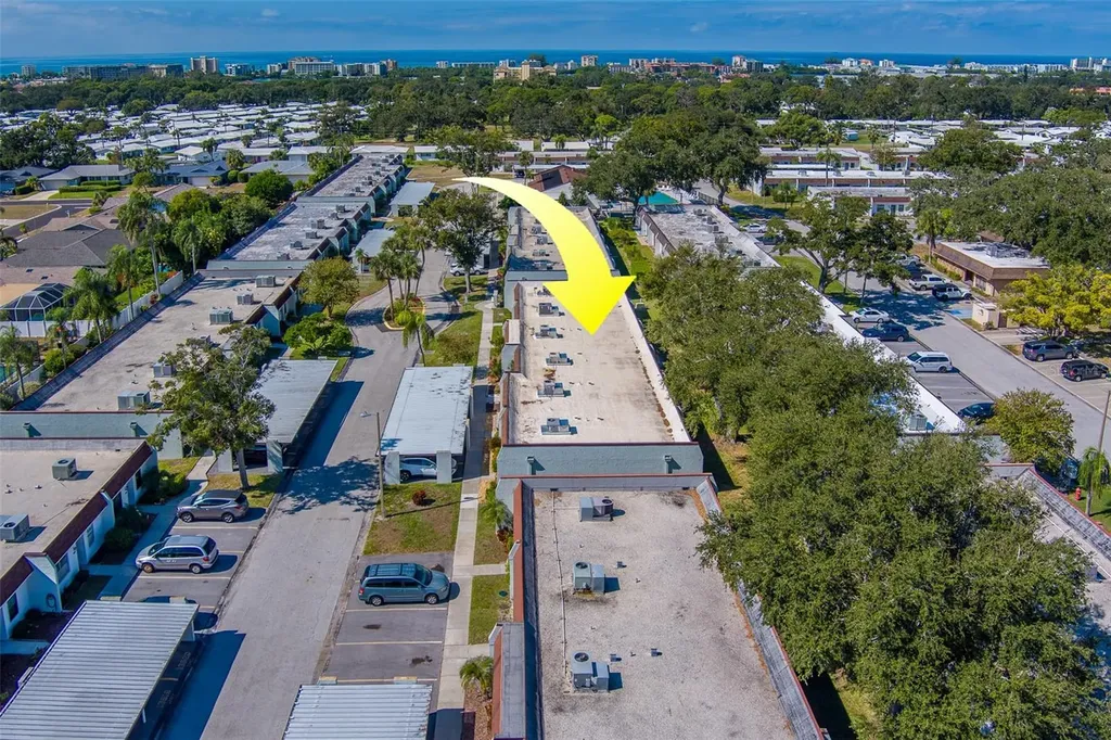 13827 Mission Oaks Boulevard Seminole FL 33776