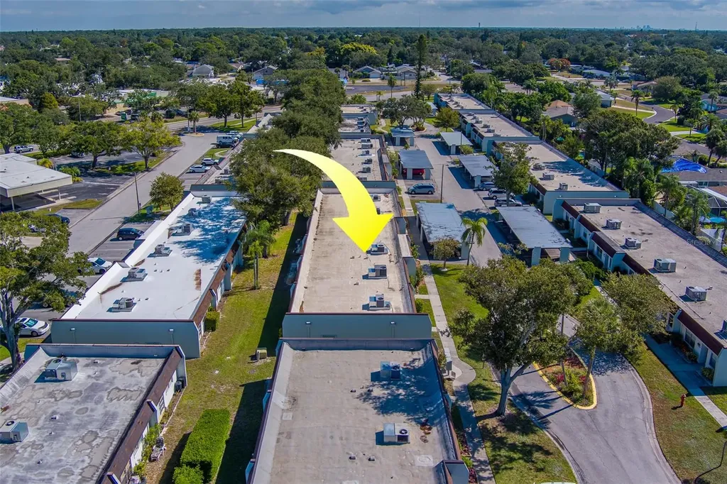 13827 Mission Oaks Boulevard Seminole FL 33776