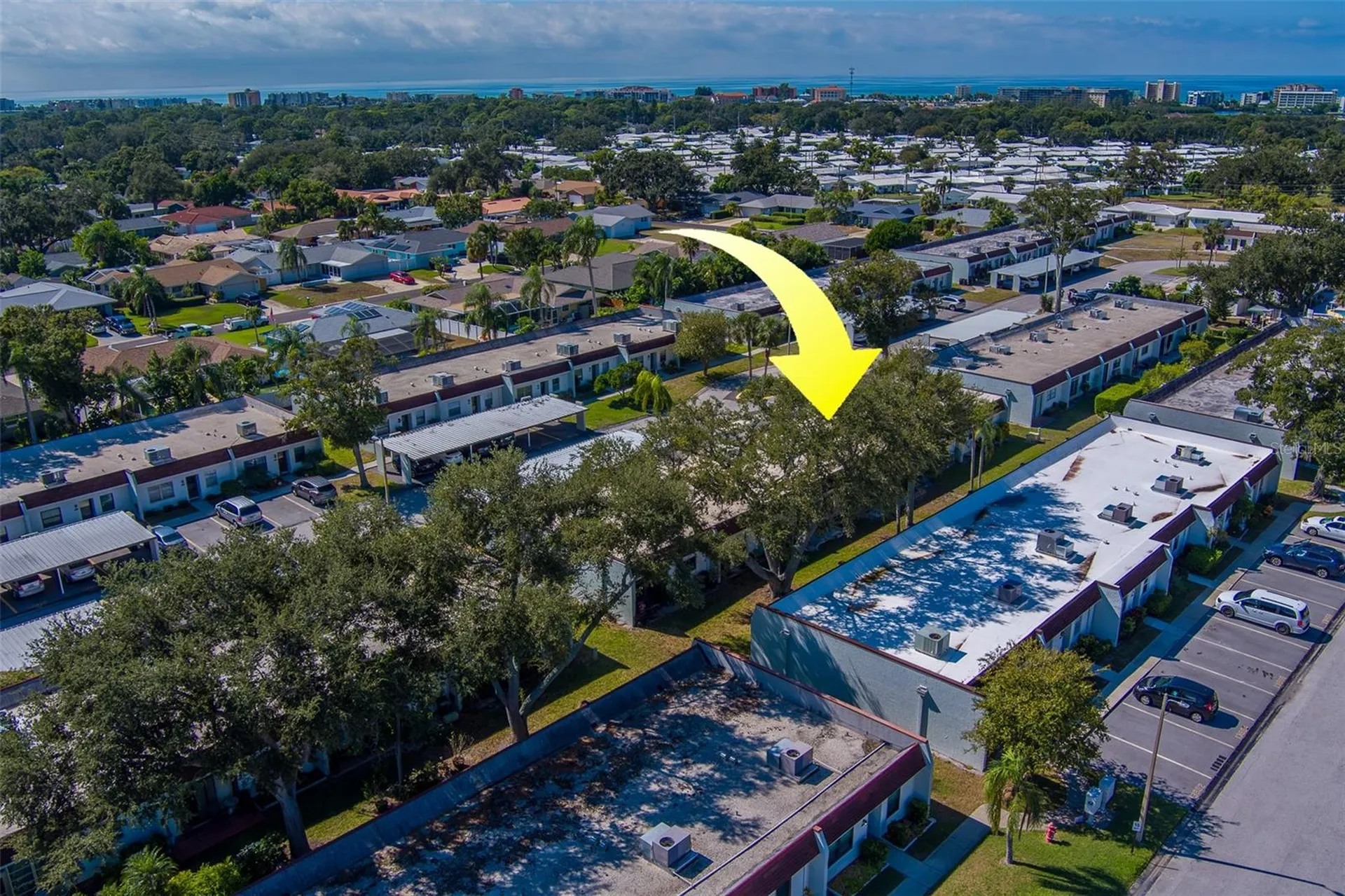 13827 Mission Oaks Boulevard Seminole FL 33776