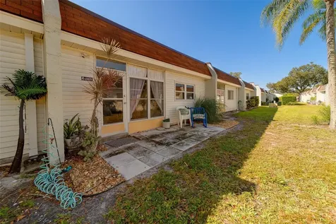 13827 Mission Oaks Boulevard Seminole FL 33776