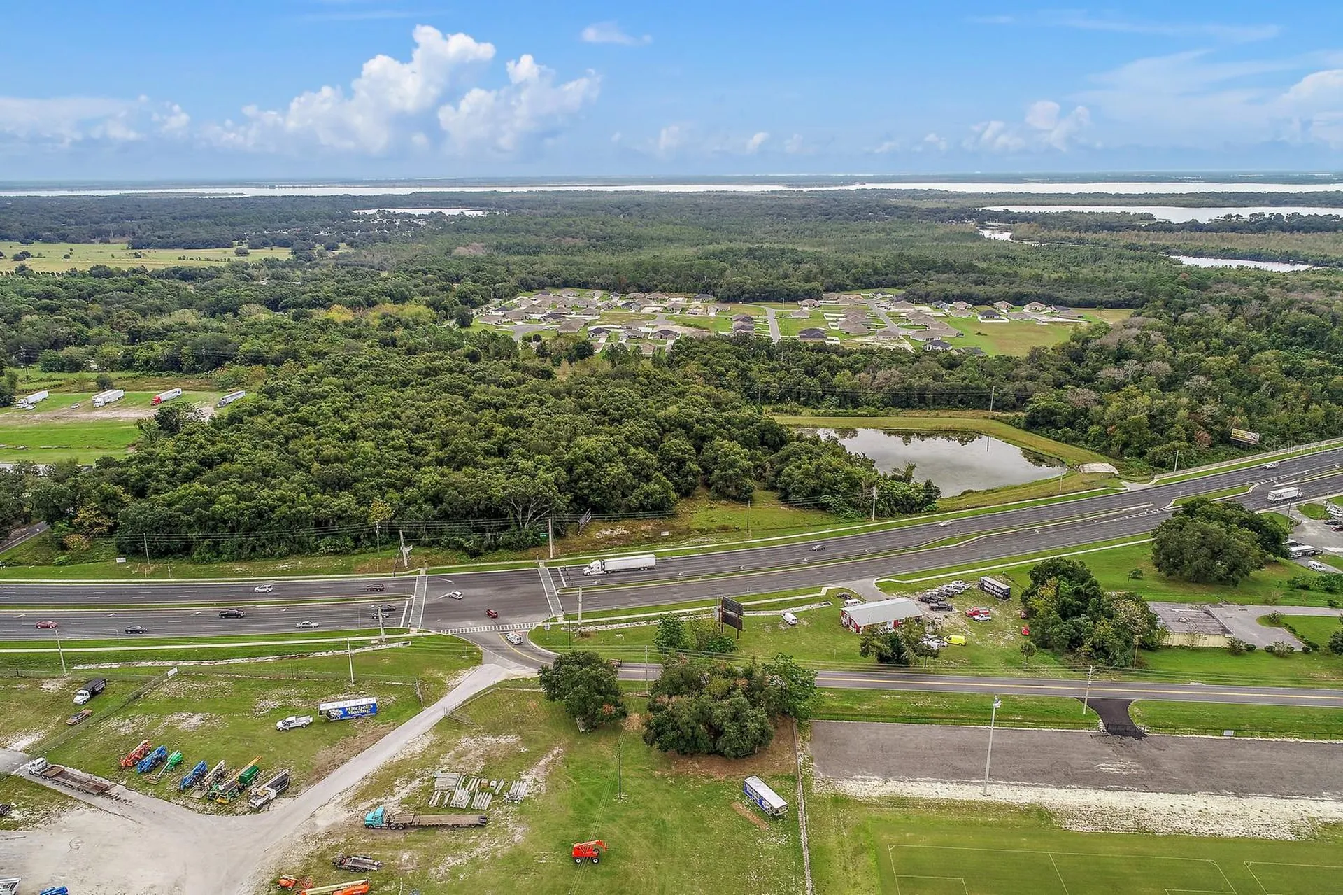 2631 Us-441 Fruitland Park FL 34731