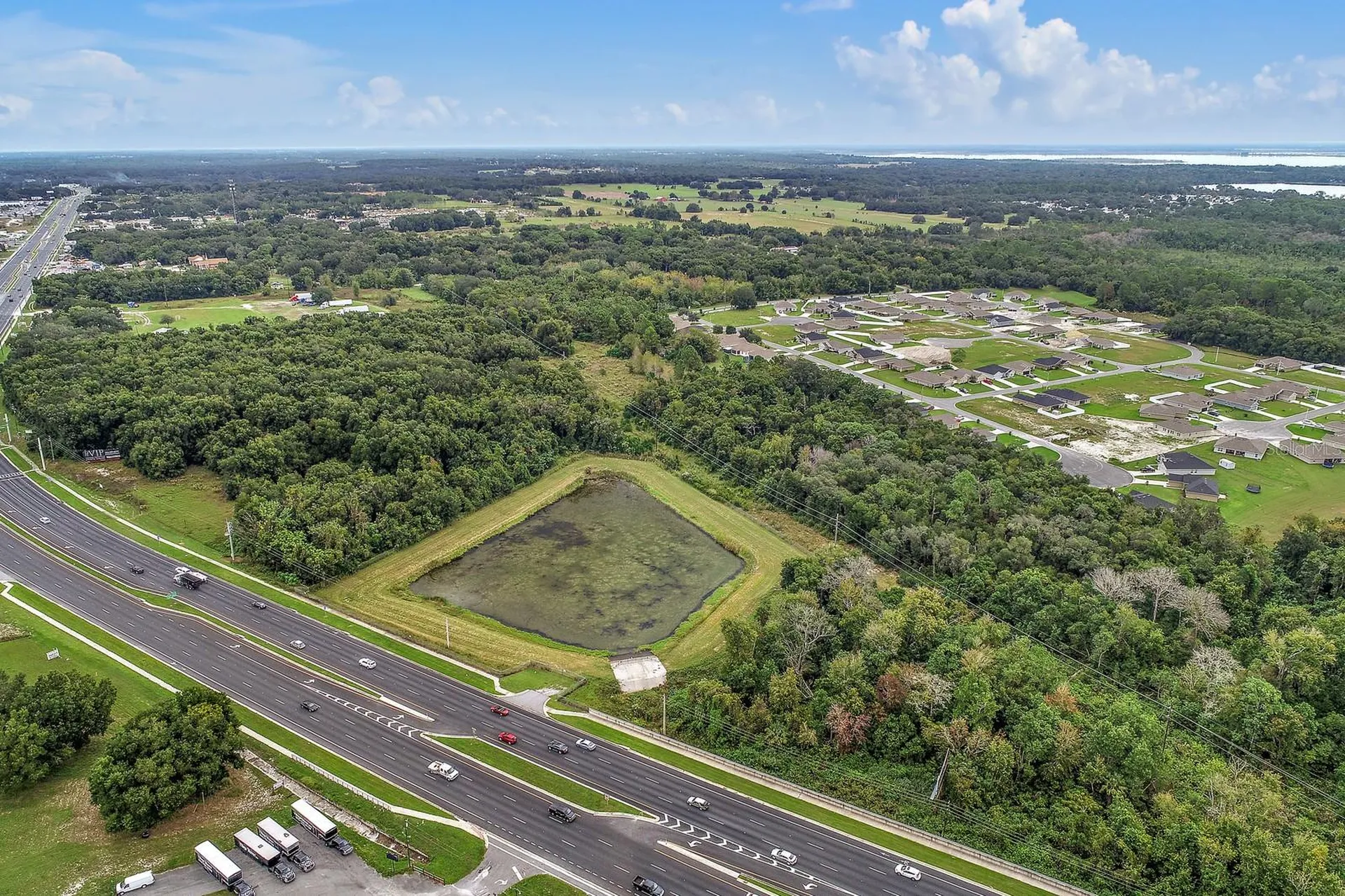 2631 Us-441 Fruitland Park FL 34731