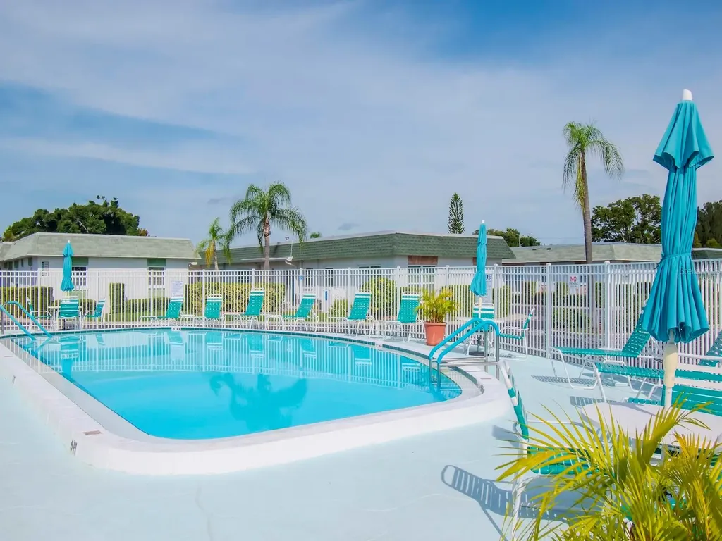 7755 39th Avenue N St Petersburg FL 33709
