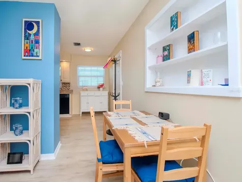 7755 39th Avenue N St Petersburg FL 33709
