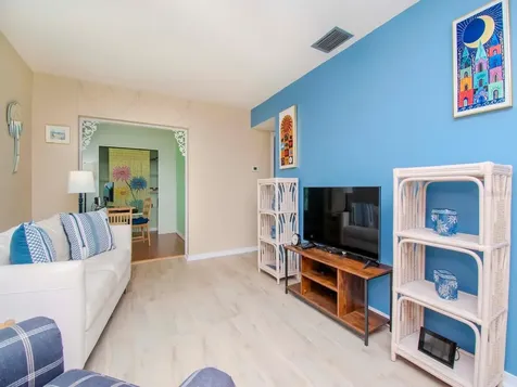7755 39th Avenue N St Petersburg FL 33709
