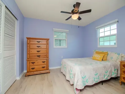 7755 39th Avenue N St Petersburg FL 33709