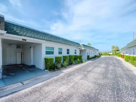 7755 39th Avenue N St Petersburg FL 33709