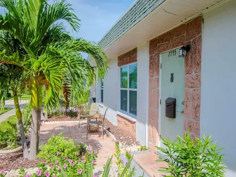 7755 39th Avenue N St Petersburg FL 33709