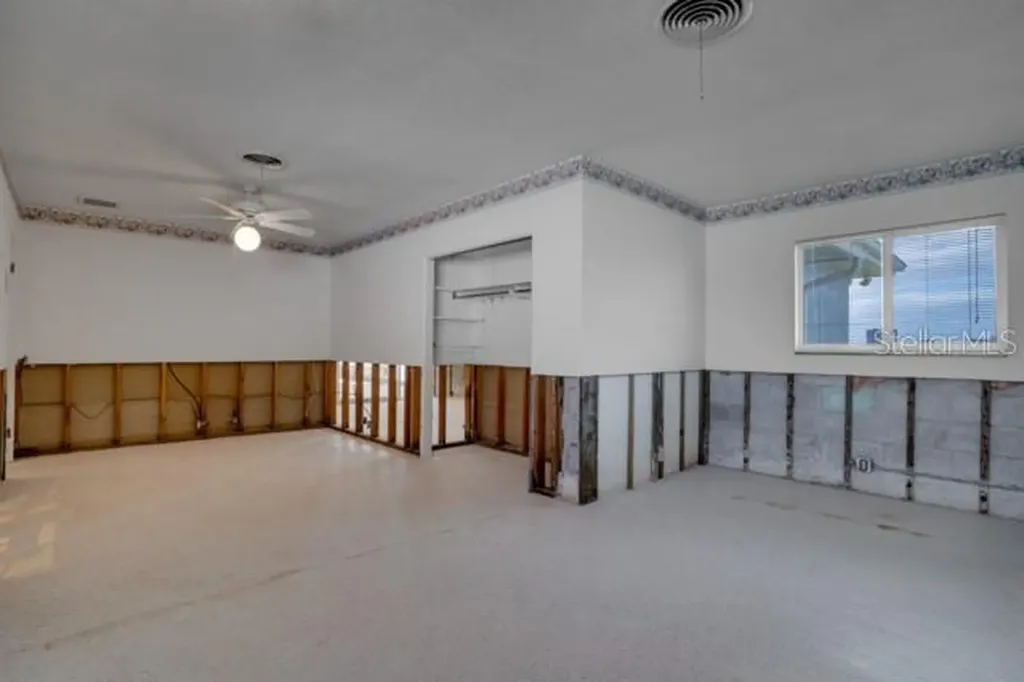 7800 4th Avenue S St Petersburg FL 33707
