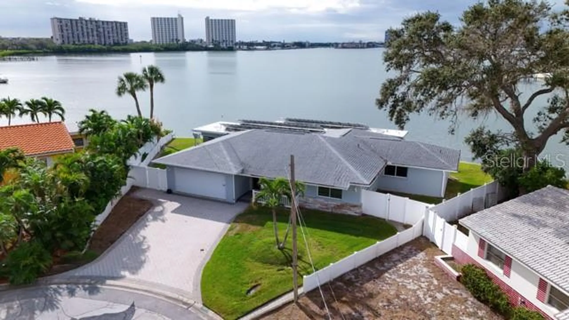 7800 4th Avenue S St Petersburg FL 33707
