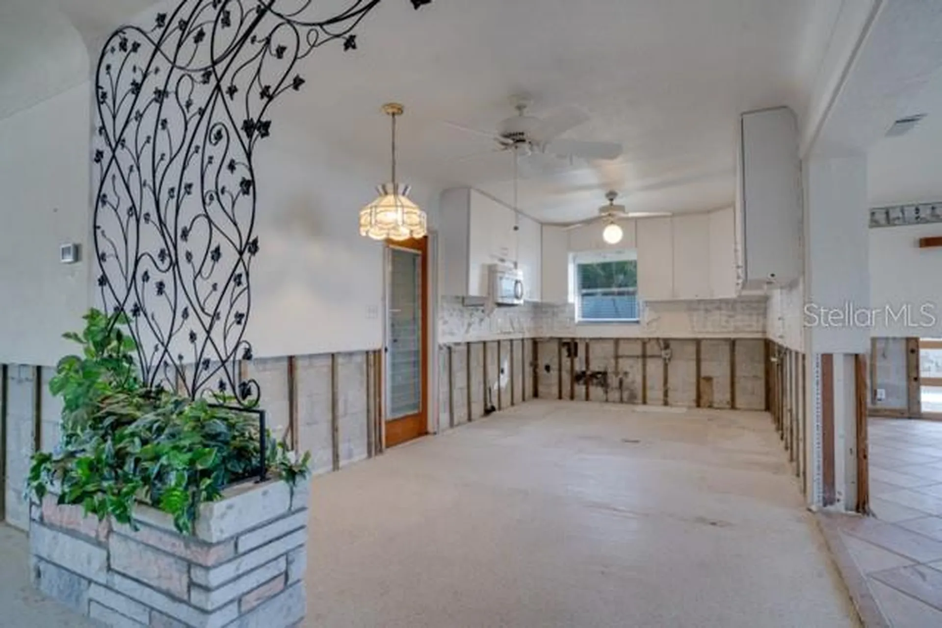 7800 4th Avenue S St Petersburg FL 33707