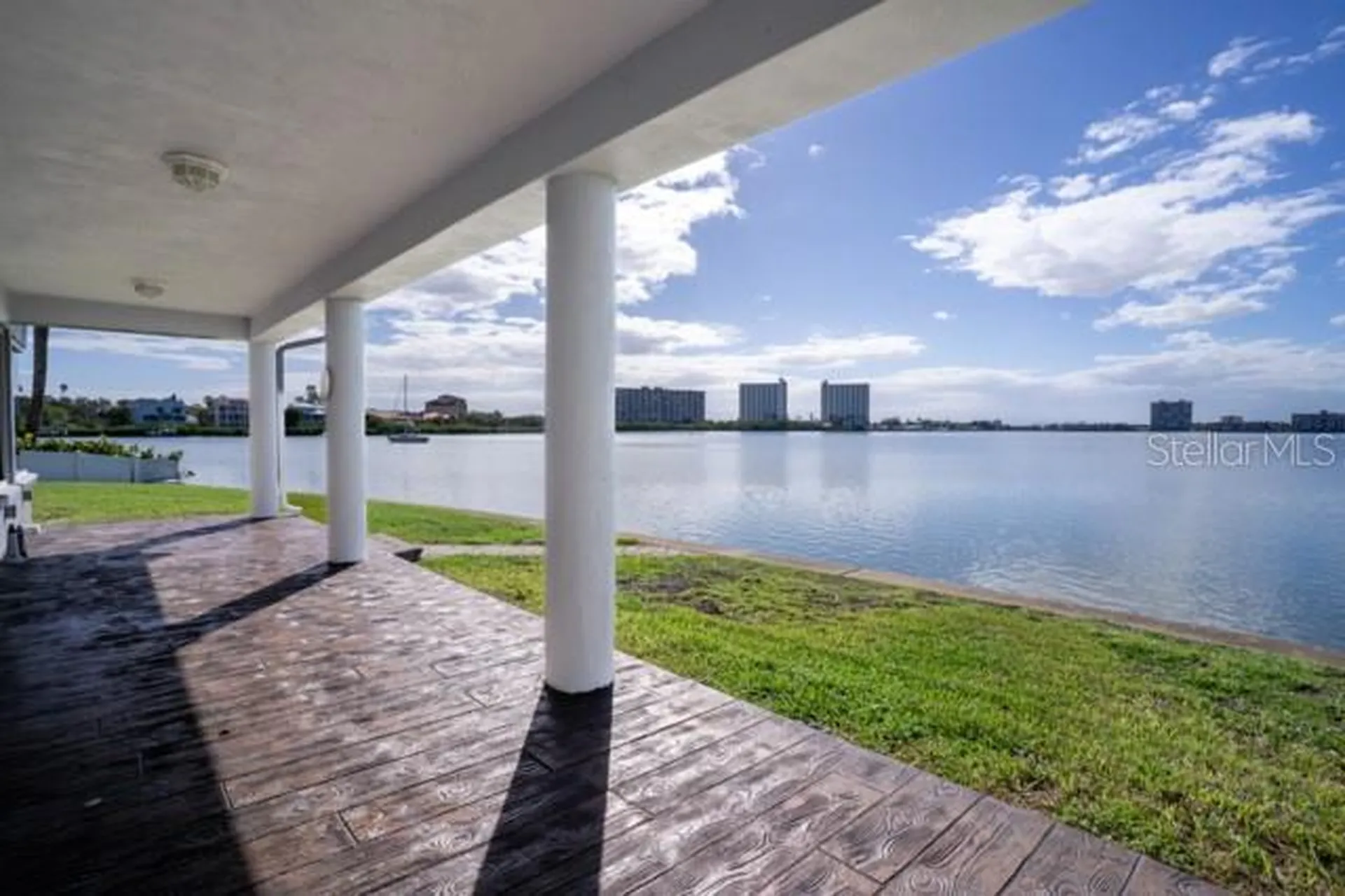 7800 4th Avenue S St Petersburg FL 33707