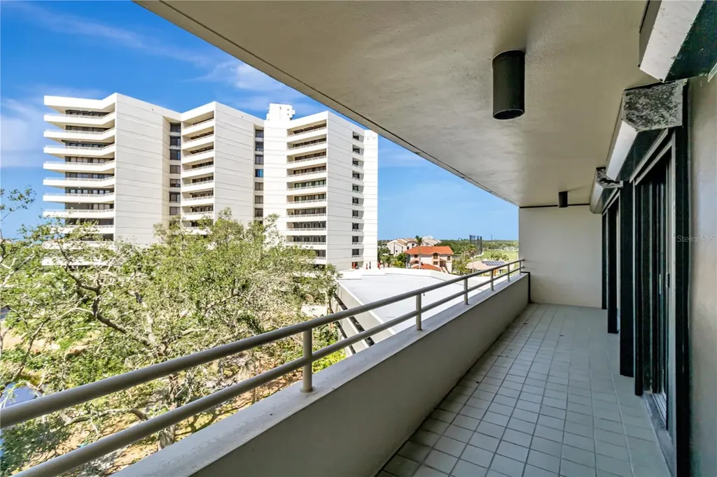 5940 Pelican Bay Plaza S Gulfport FL 33707