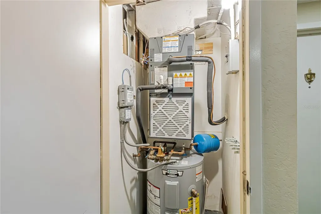 5940 Pelican Bay Plaza S Gulfport FL 33707