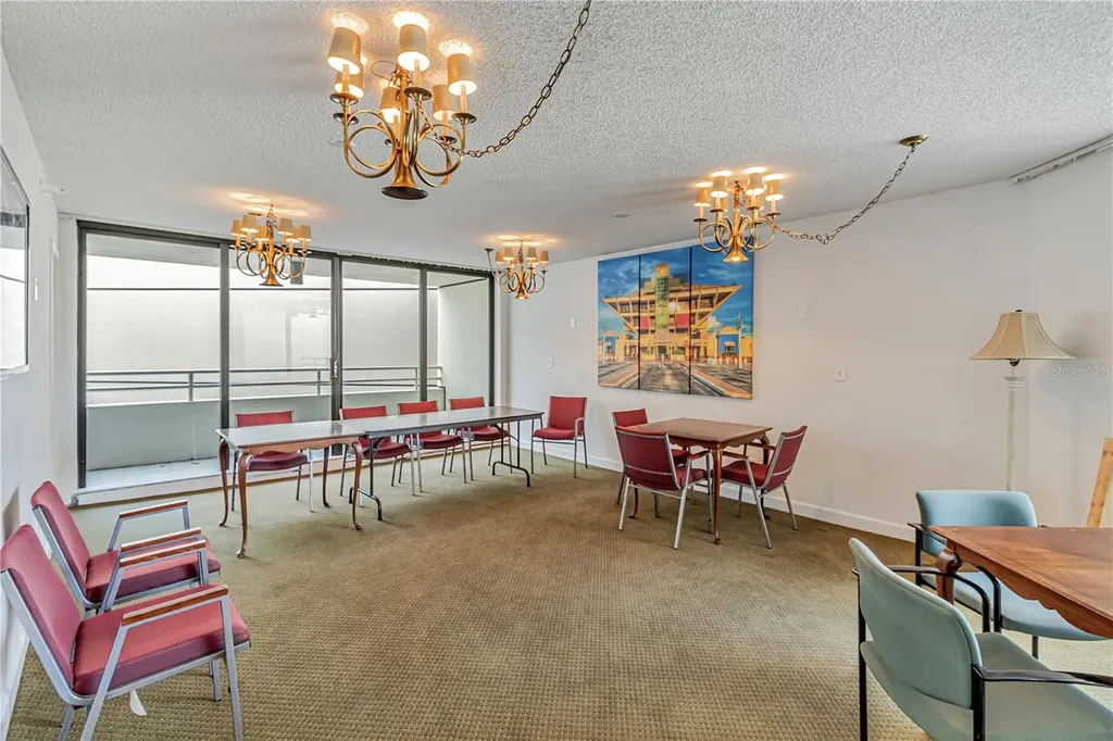 5940 Pelican Bay Plaza S Gulfport FL 33707