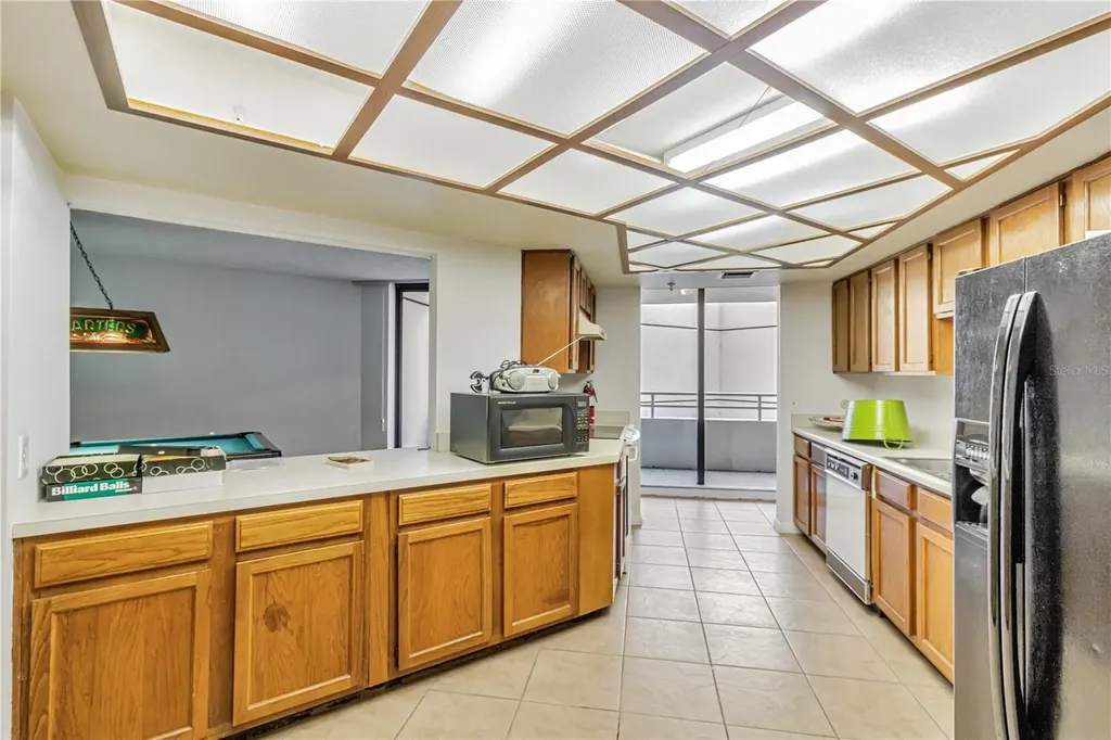 5940 Pelican Bay Plaza S Gulfport FL 33707