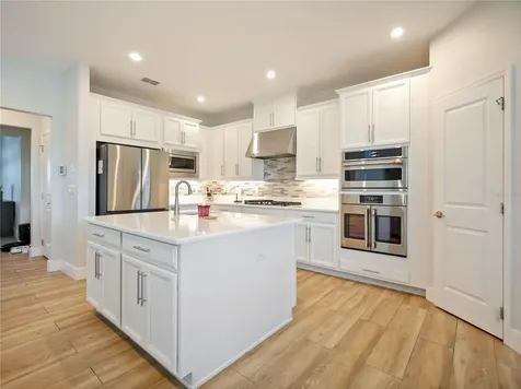 2196 Cedar Springs Way Clermont FL 34715