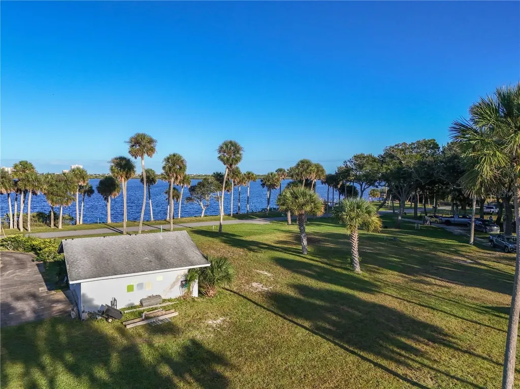 5040 Riverside Drive Port Orange FL 32127