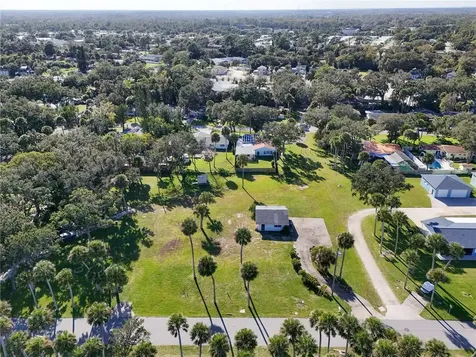 5040 Riverside Drive Port Orange FL 32127