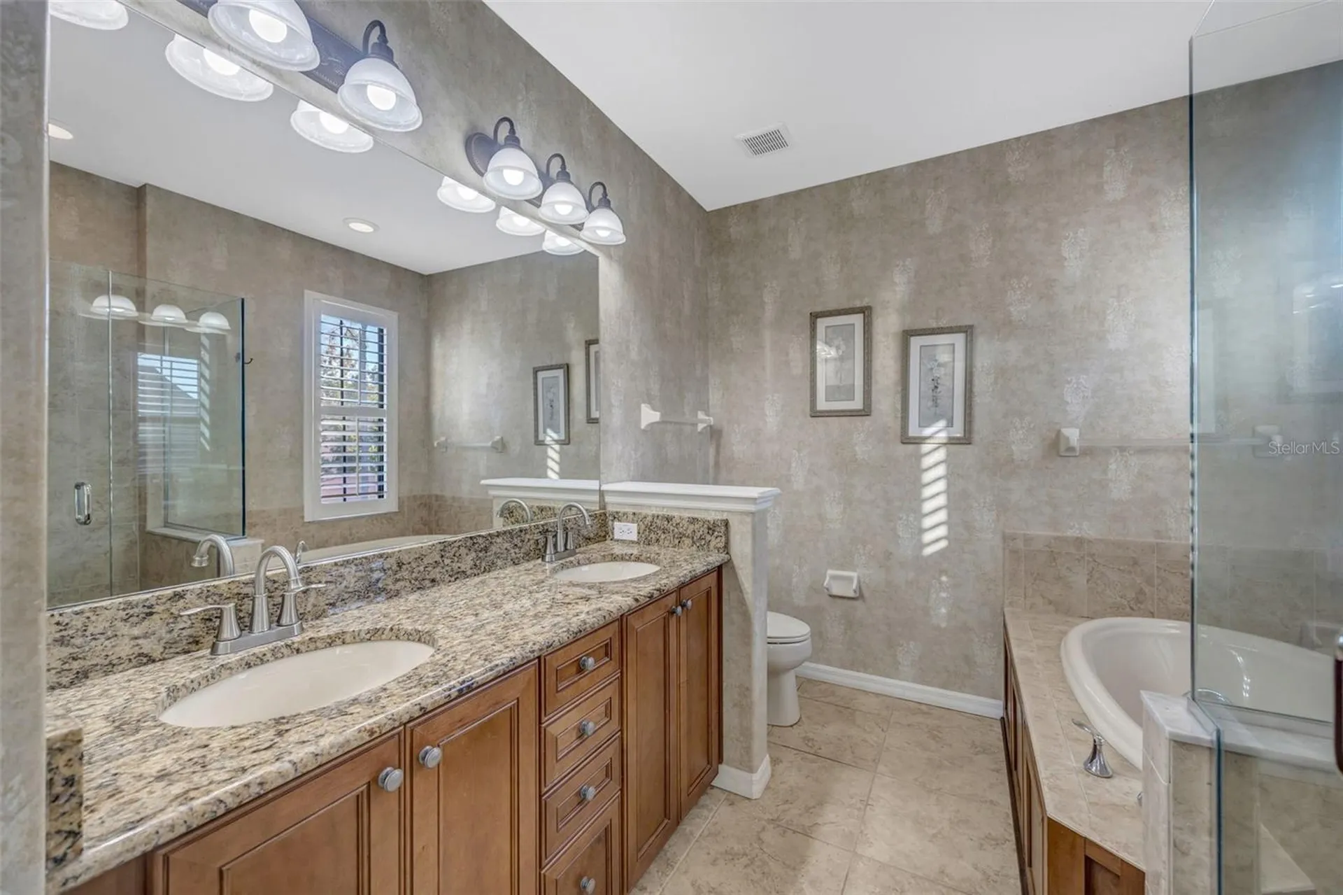 9610 Bay Grove Lane Tampa FL 33615