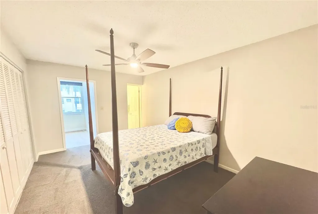 5725 12th Avenue N St Petersburg FL 33710