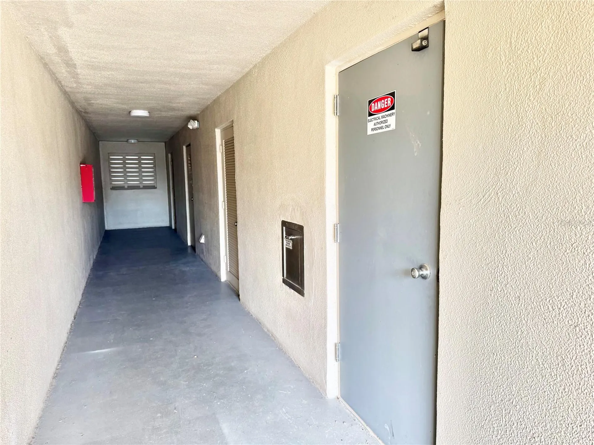 5725 12th Avenue N St Petersburg FL 33710