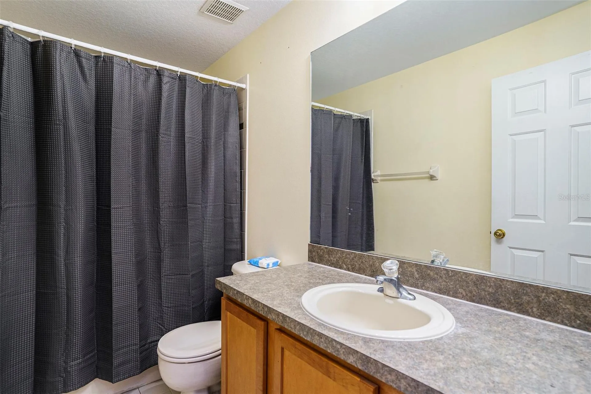 3869 Island Way St Petersburg FL 33705