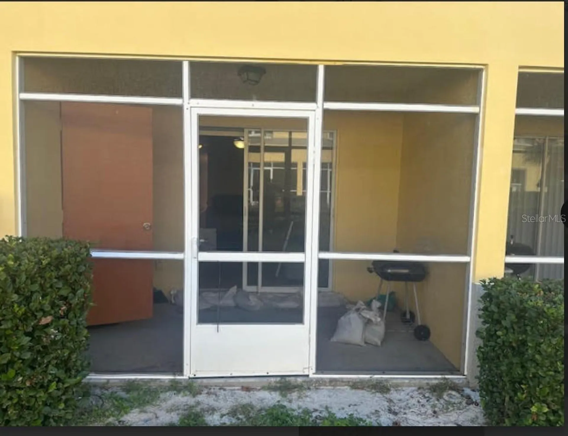 3869 Island Way St Petersburg FL 33705