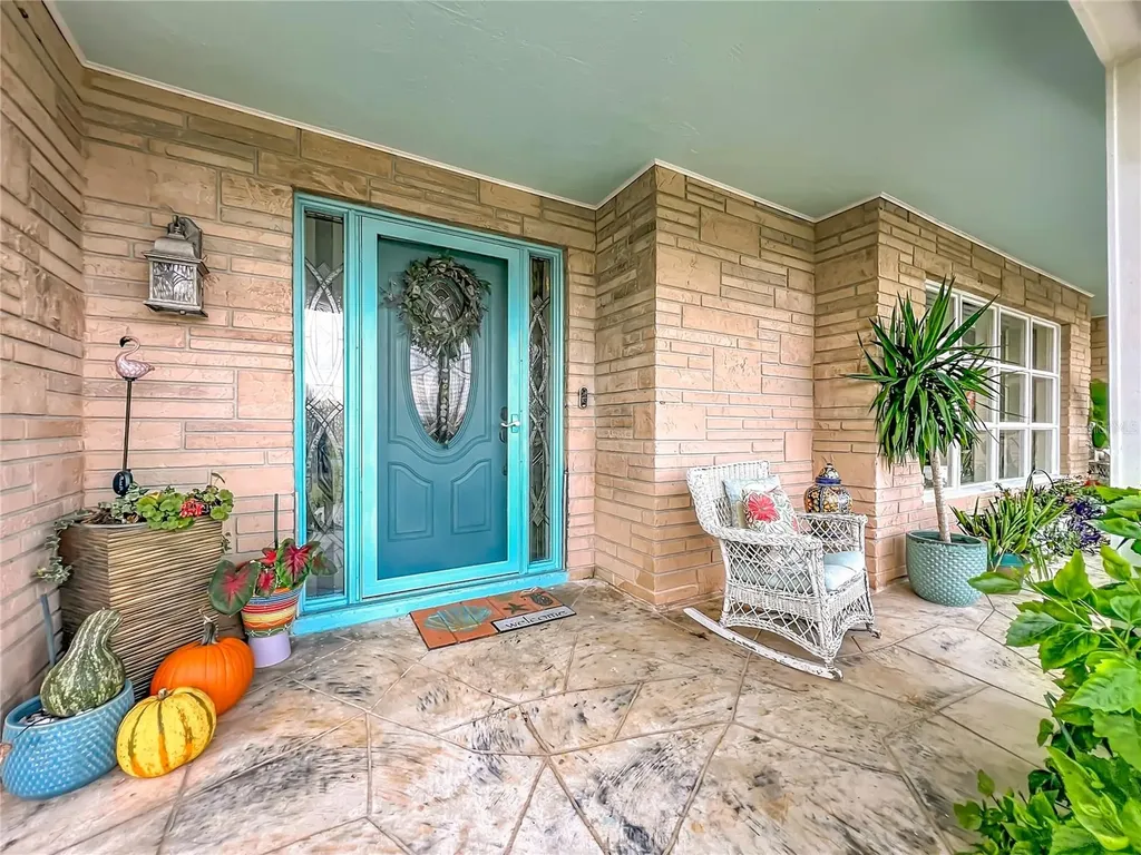 2160 N Watersedge Drive Crystal River FL 34429