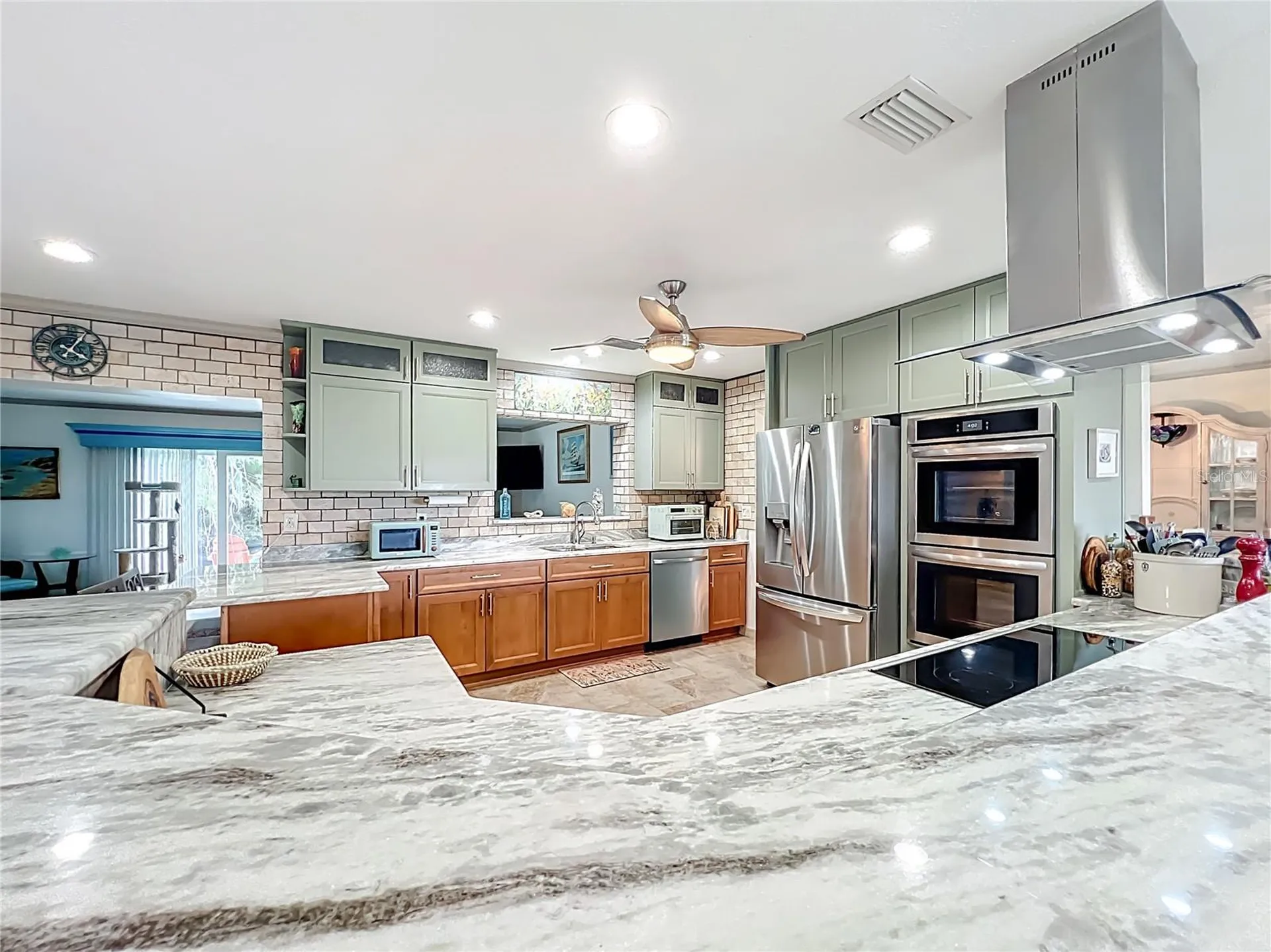 2160 N Watersedge Drive Crystal River FL 34429