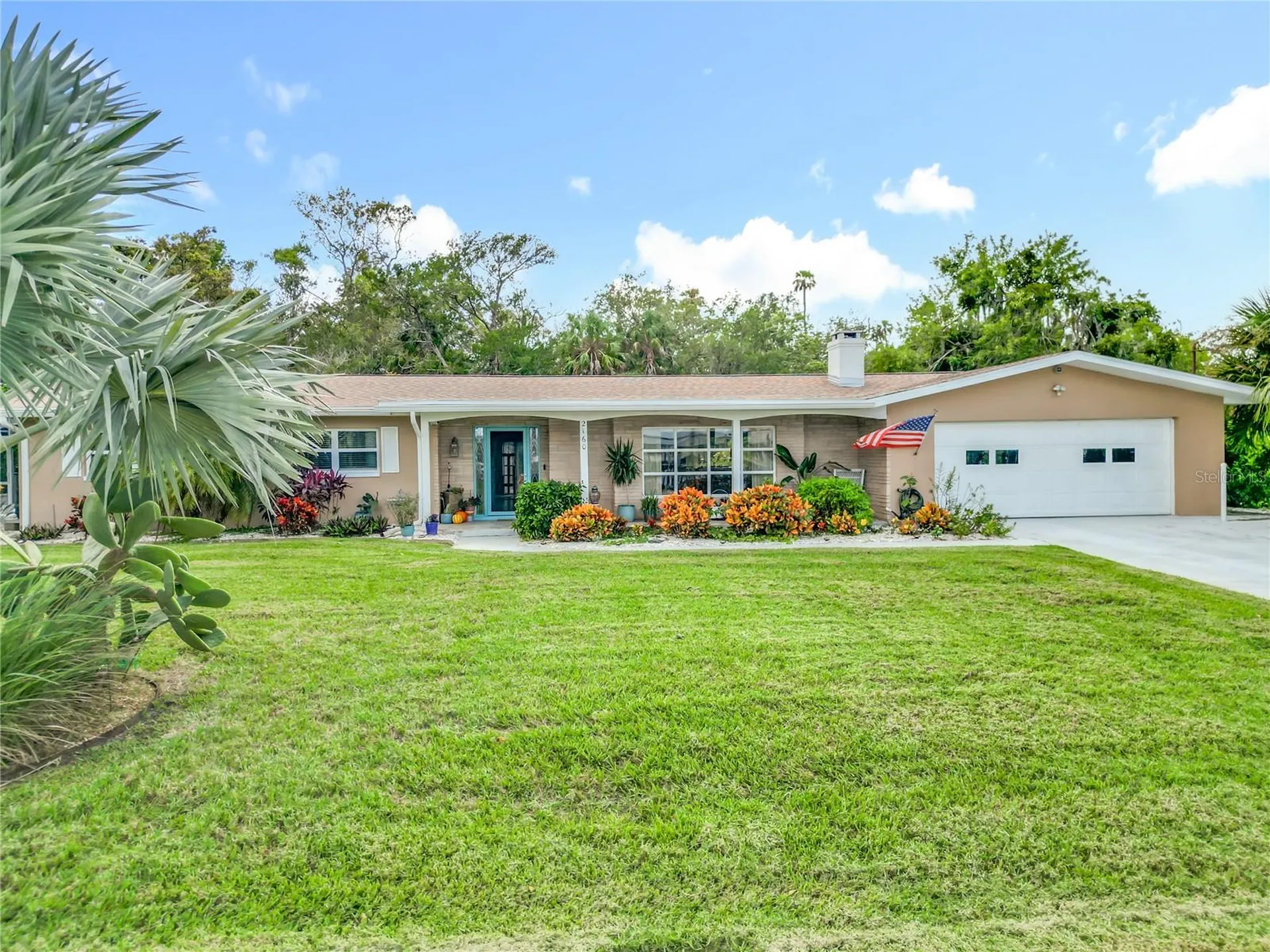 2160 N Watersedge Drive Crystal River FL 34429