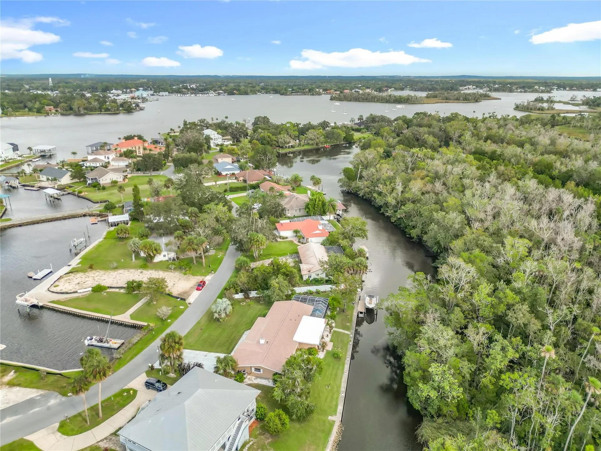 2160 N Watersedge Drive Crystal River FL 34429