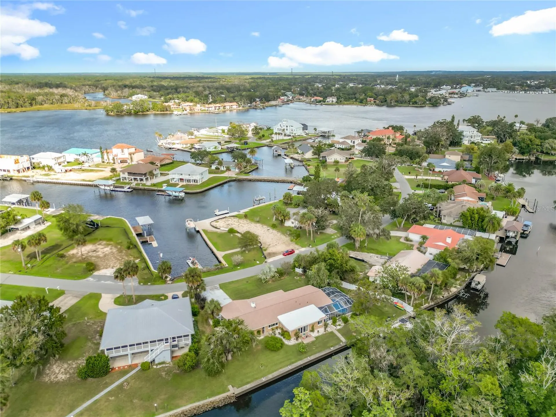 2160 N Watersedge Drive Crystal River FL 34429