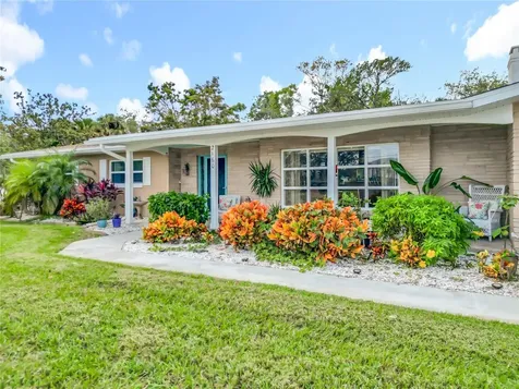 2160 N Watersedge Drive Crystal River FL 34429
