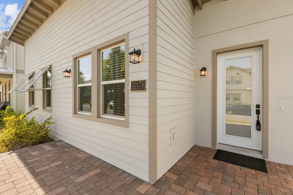 10175 Peebles Street Orlando FL 32827