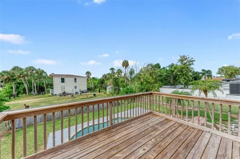 4233 5th Avenue W Palmetto FL 34221