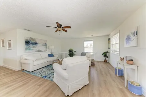 4233 5th Avenue W Palmetto FL 34221